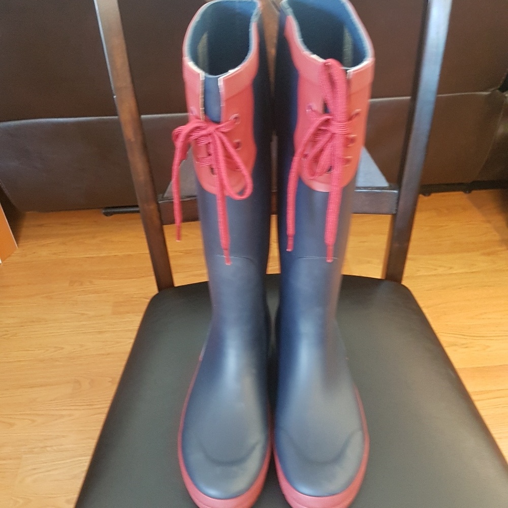 Tretorn Lacey rain Boots.